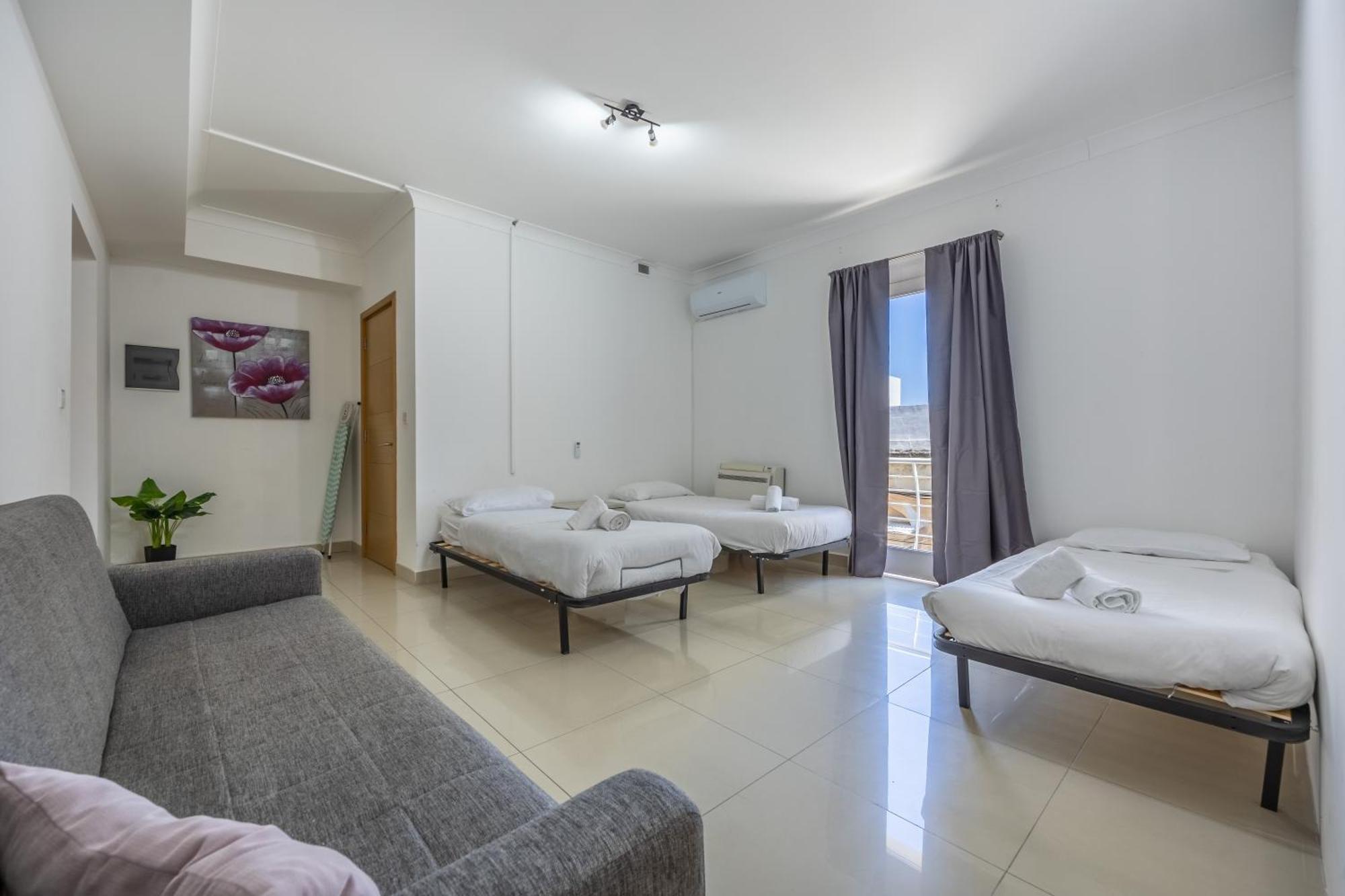 Hard To Come By - Modern & Huge House In Sliema Exterior photo